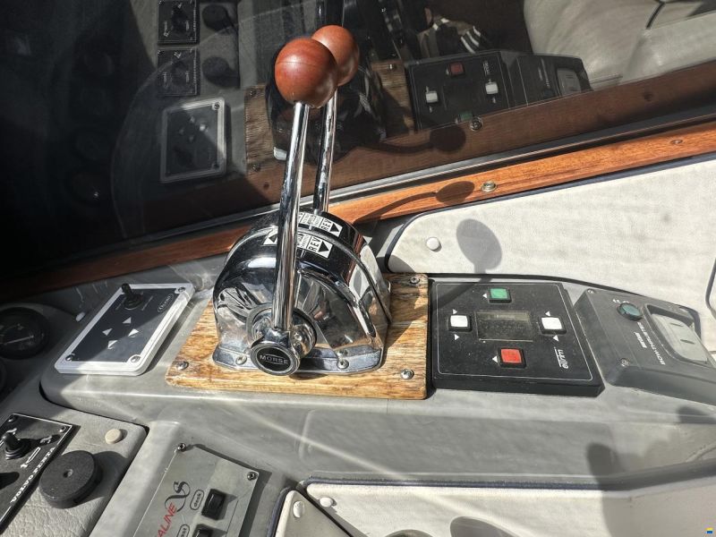 Sealine 328 Sovereign