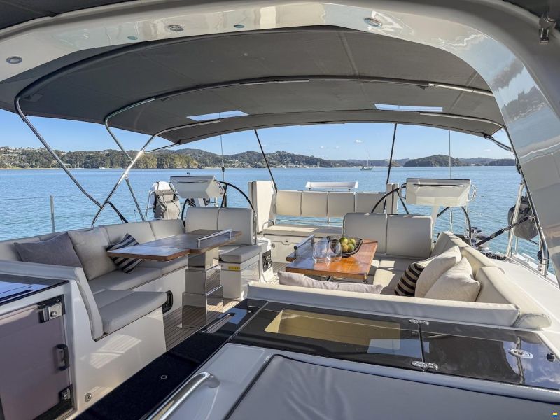 Beneteau OCEANIS YACHT 62