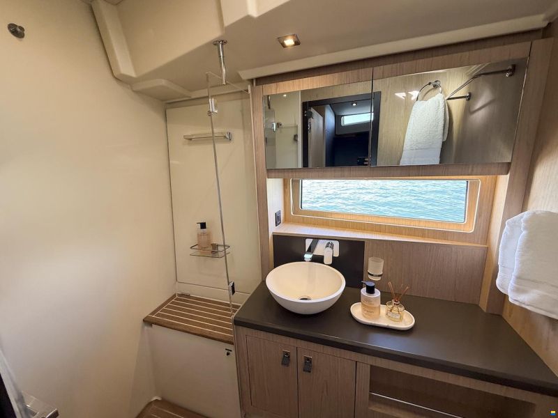 Beneteau OCEANIS YACHT 62