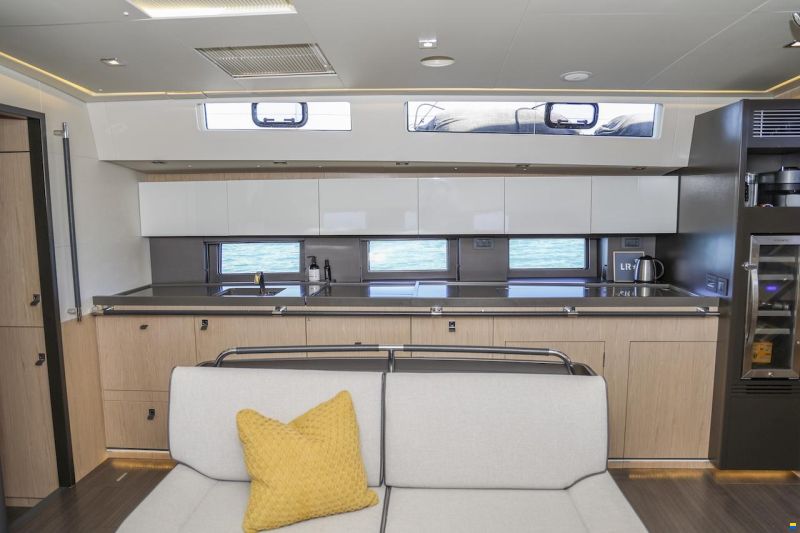 Beneteau OCEANIS YACHT 62