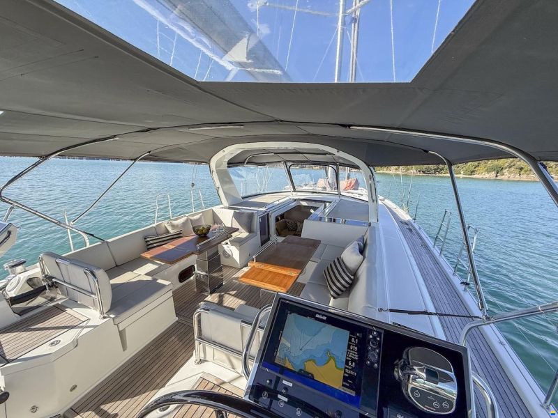 Beneteau OCEANIS YACHT 62