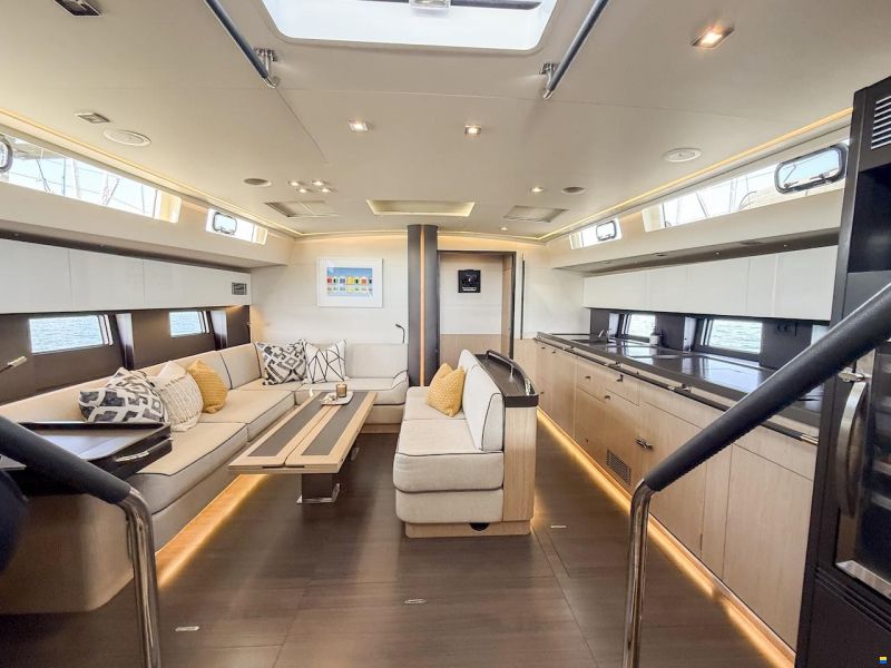Beneteau OCEANIS YACHT 62