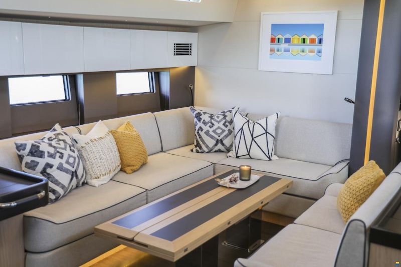 Beneteau OCEANIS YACHT 62
