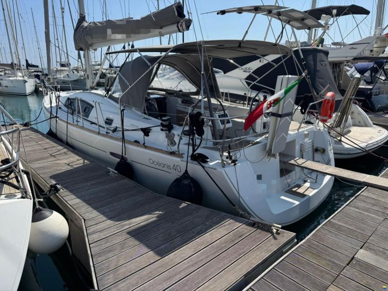 Beneteau Oceanis 40