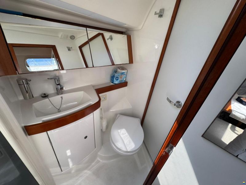 Beneteau Oceanis 40