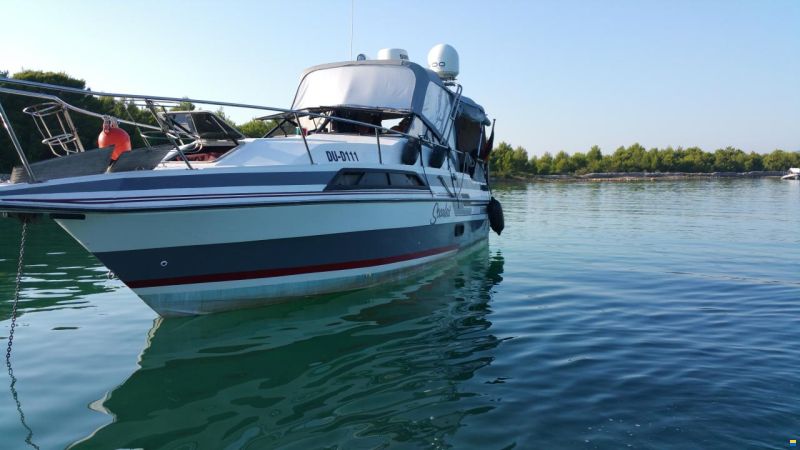 Regal Ambassador 255XL