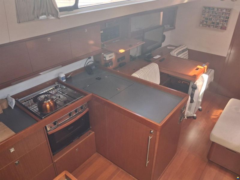 Beneteau OCEANIS 48