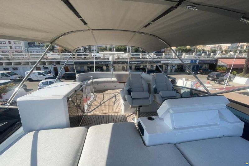 Azimut Fly 53