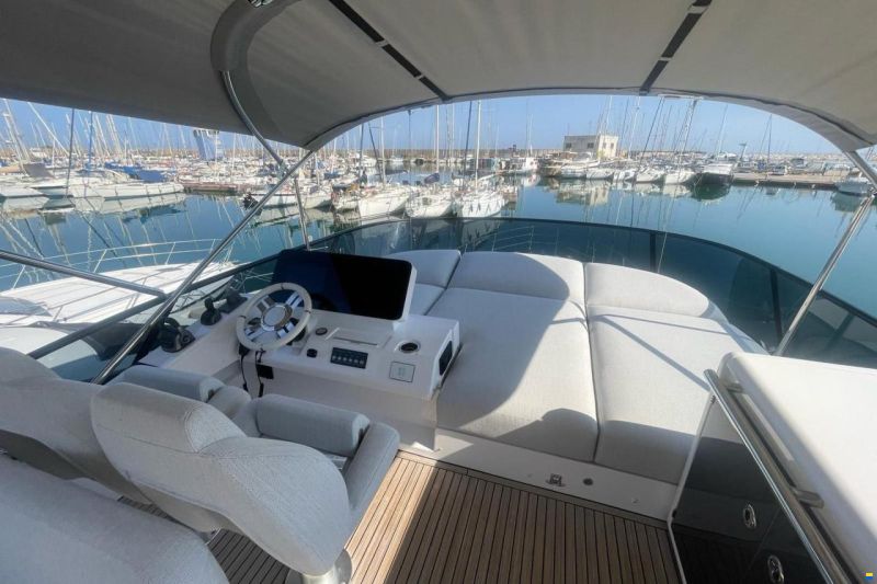 Azimut Fly 53