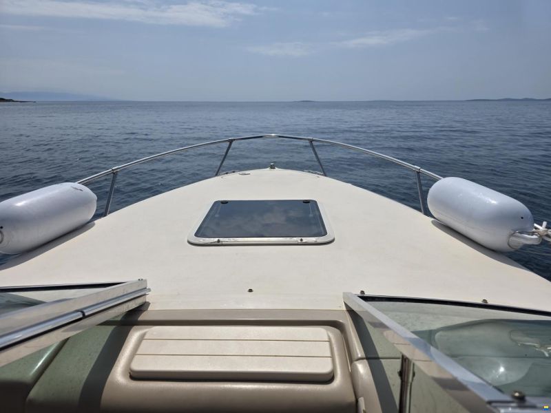 Sea Ray 230 Overnighter Select
