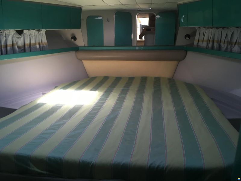 Ferretti Altura 47 open