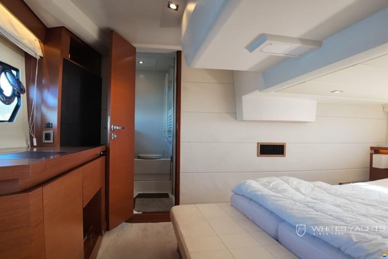 Prestige 450 Fly