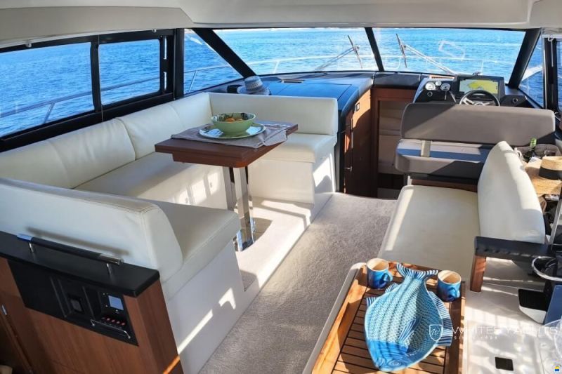 Prestige 450 Fly
