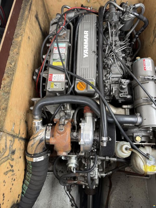 Viknes 880