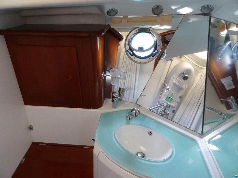 Beneteau Swift Trawler 42