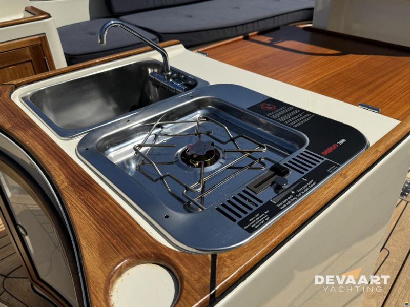 Intercruiser 27
