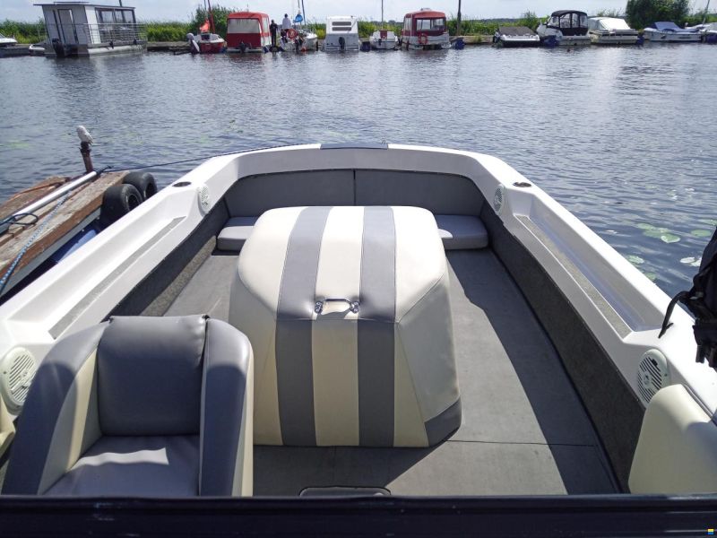 Nautique 196