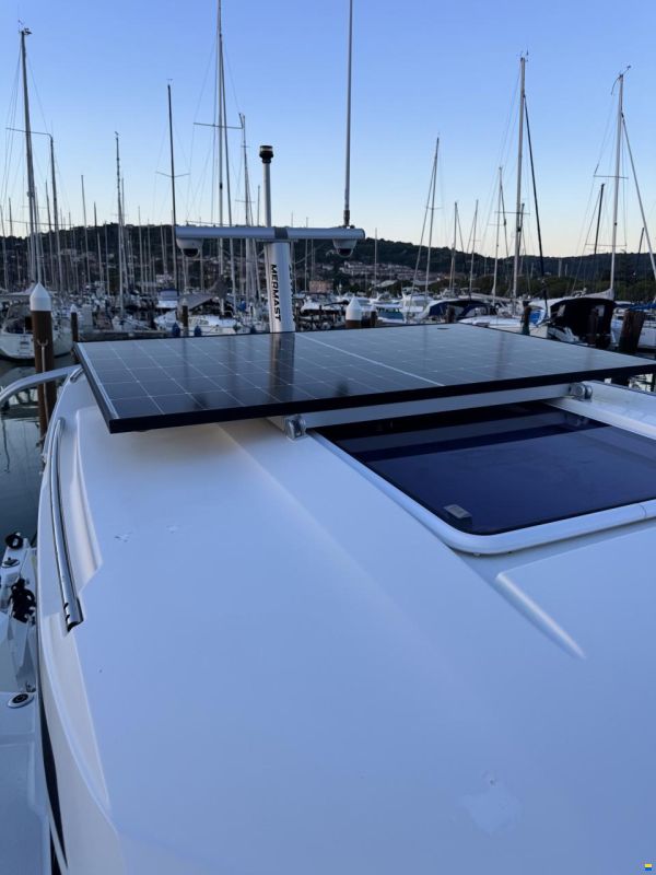 Jeanneau Merry fisher 795