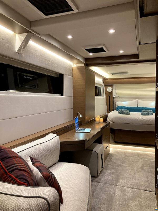 Lagoon 50