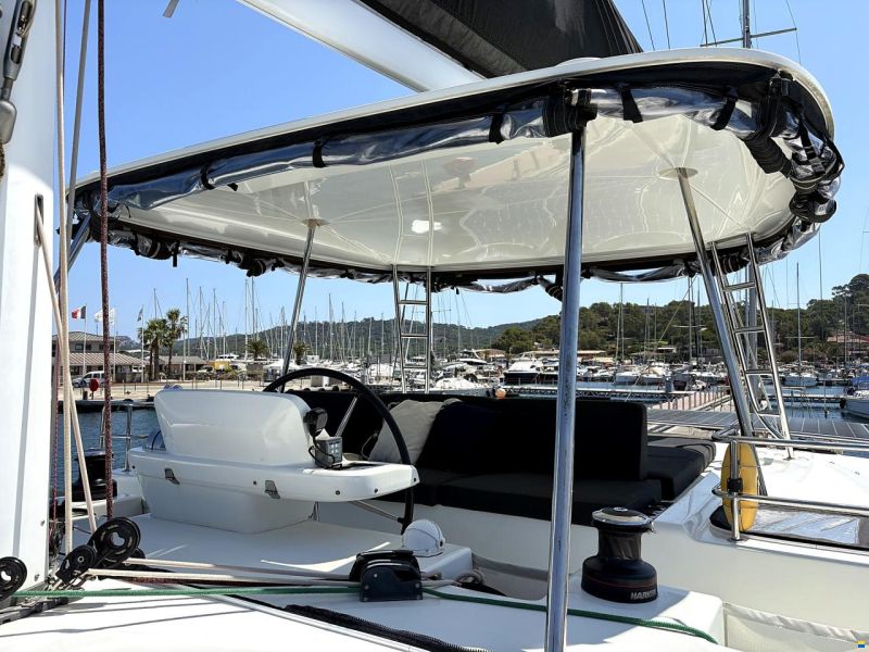 Lagoon 50