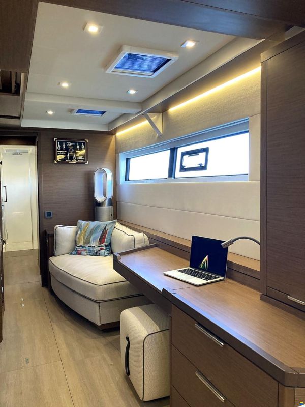 Lagoon 50