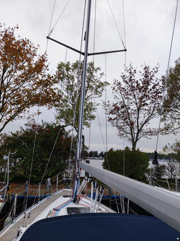 Bavaria 32