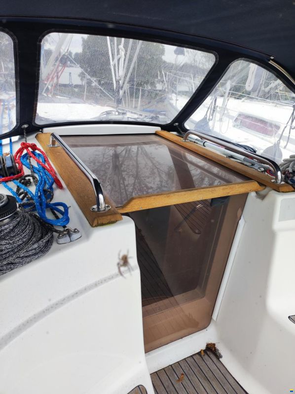 Bavaria 32