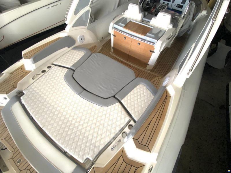 Marlin Boat 372