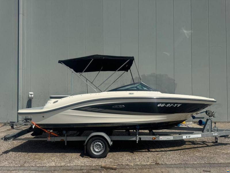 Sea Ray 190 SPX Bowrider