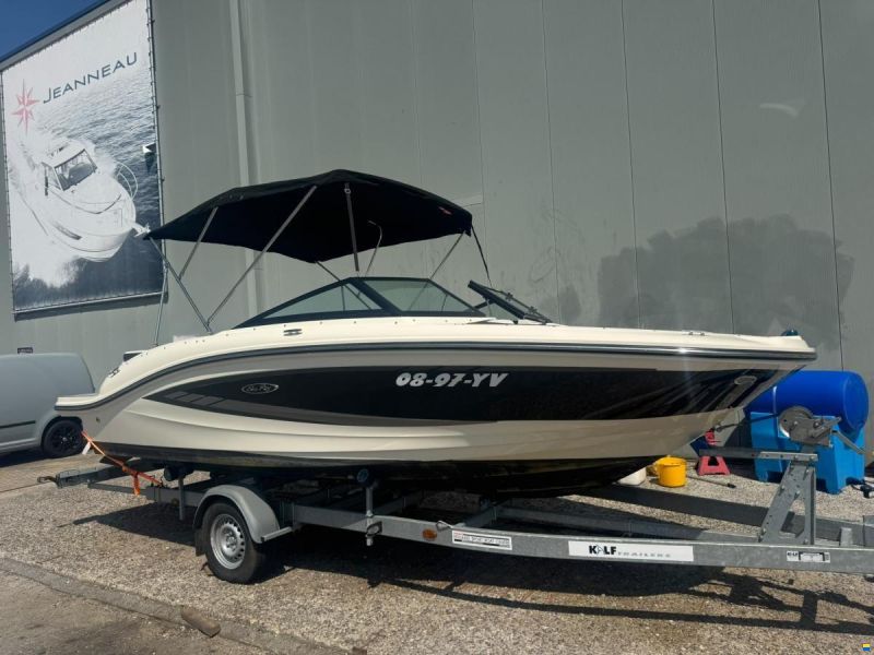 Sea Ray 190 SPX Bowrider