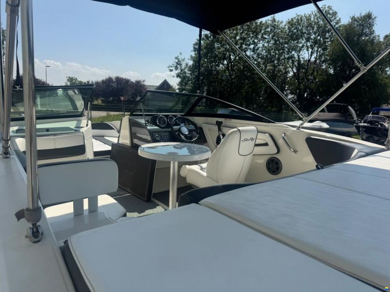 Sea Ray 190 SPX Bowrider