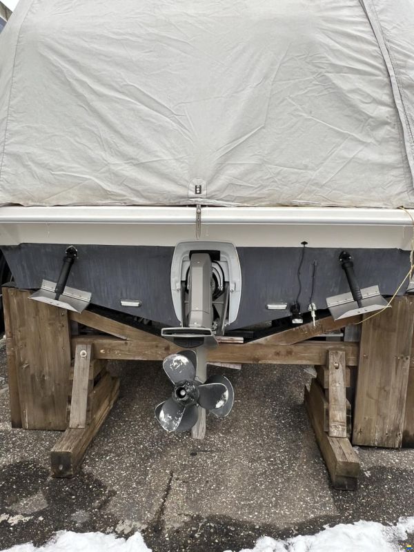 Wellcraft 2700