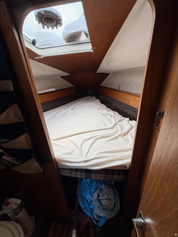 Beneteau First 27