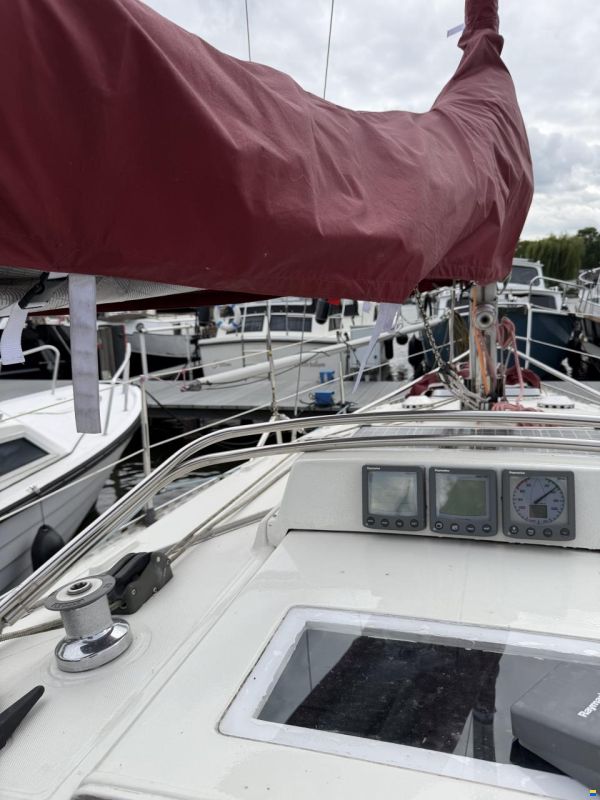 Beneteau First 27