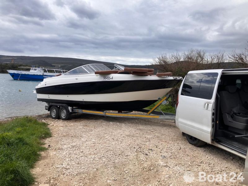 Bayliner 249 SD