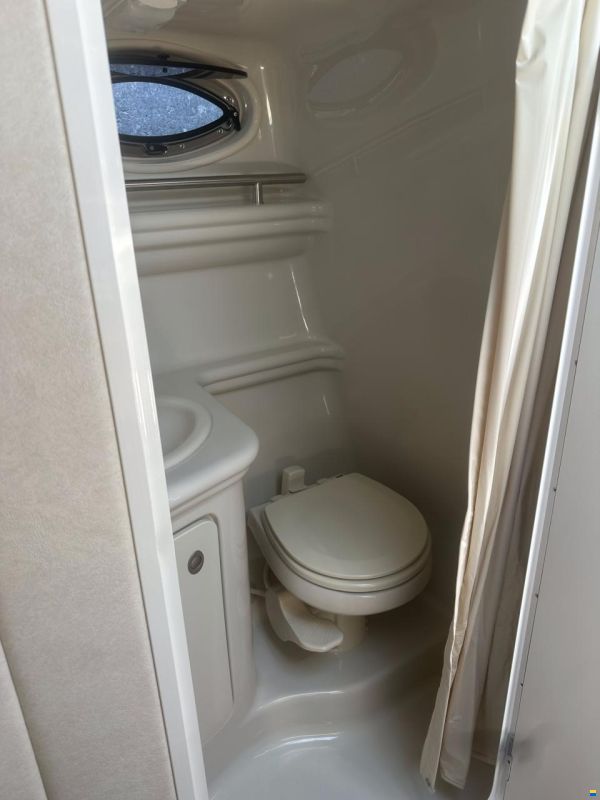 Sea Ray Sundancer 275