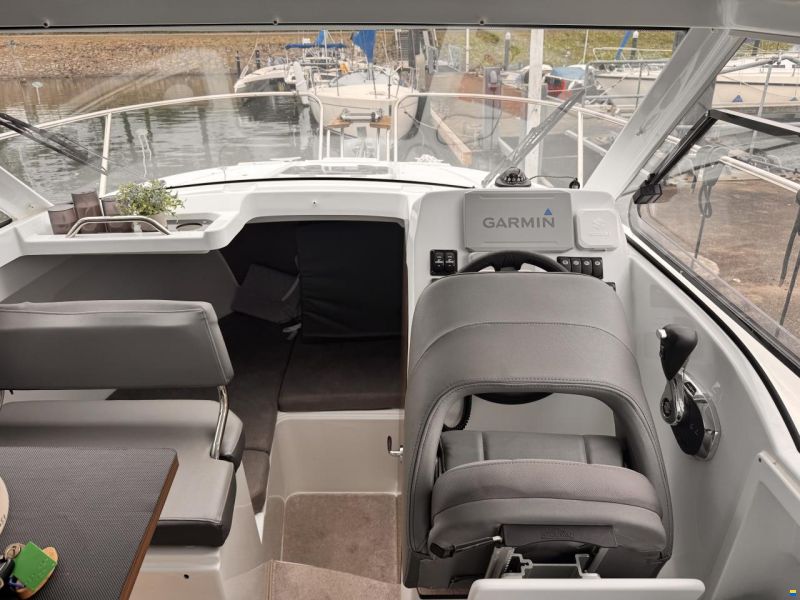 Beneteau Antares 7