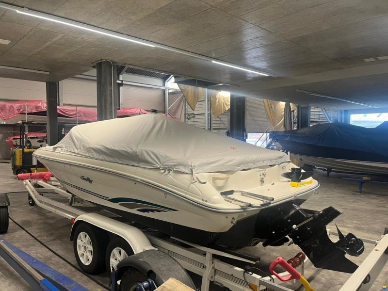 Sea Ray 175CB SPORT