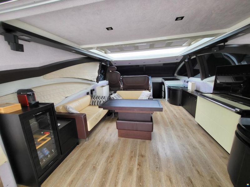 Azimut 62S