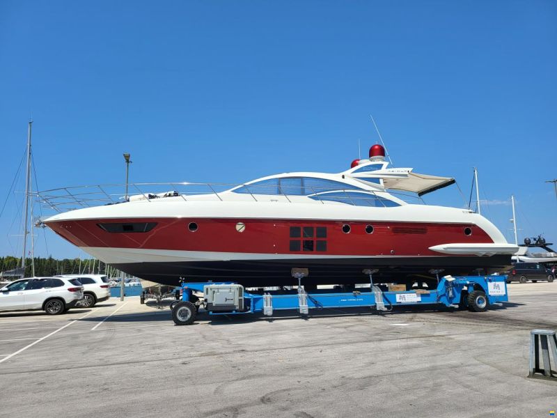 Azimut 62S