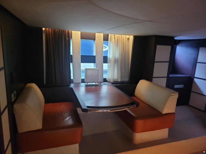 Azimut 62S