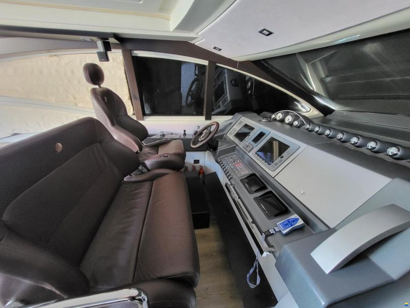 Azimut 62S