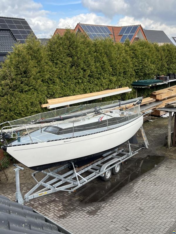 Neptun 27 D