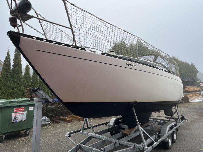 Neptun 27 D