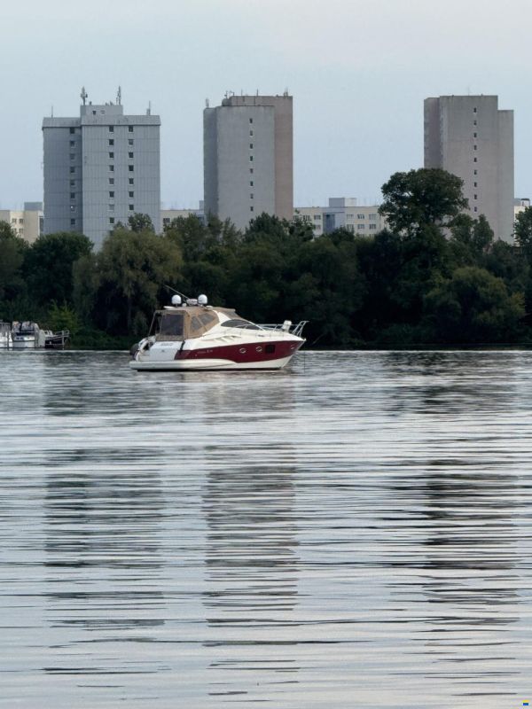 Astondoa 40 Open