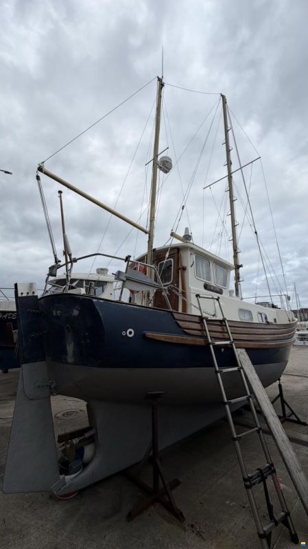 Fisher 25