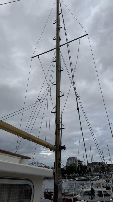 Fisher 25
