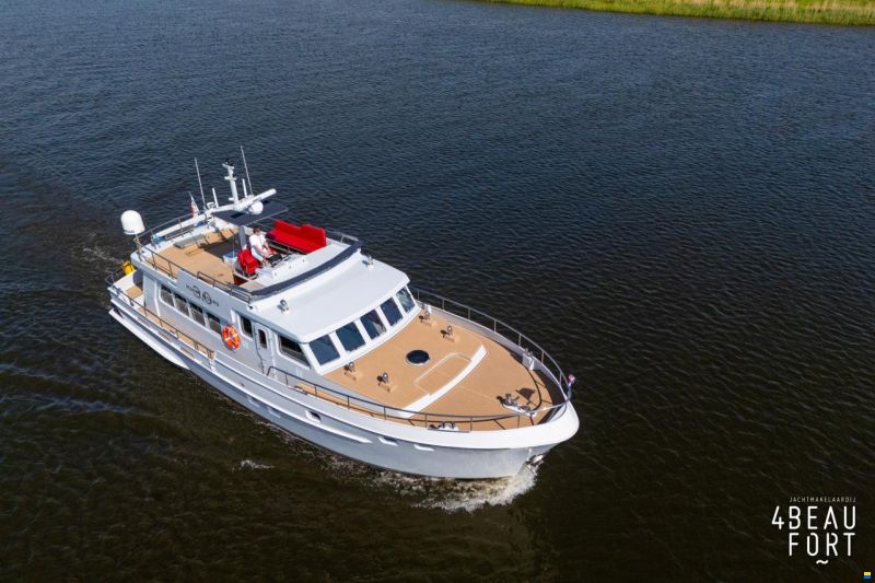 Altena 53 Custom Trawler