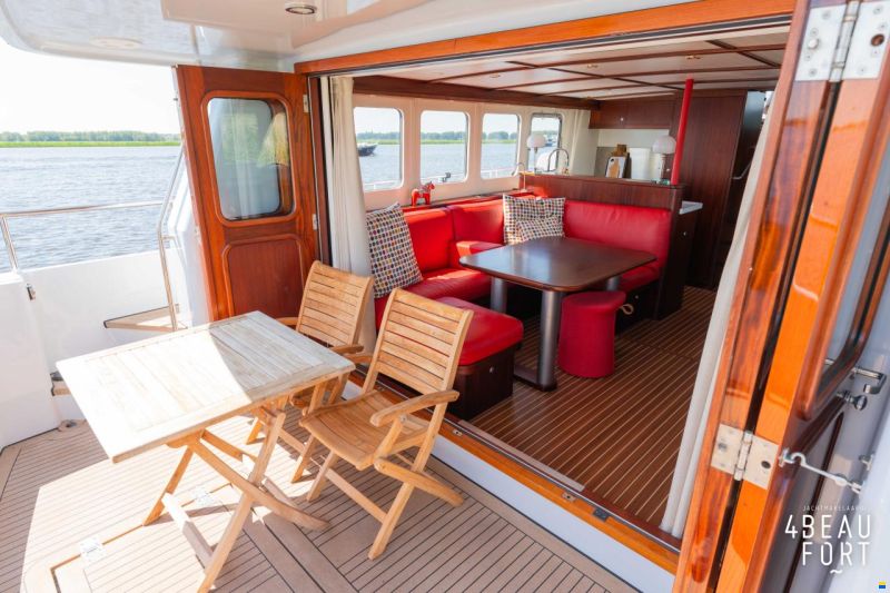 Altena 53 Custom Trawler