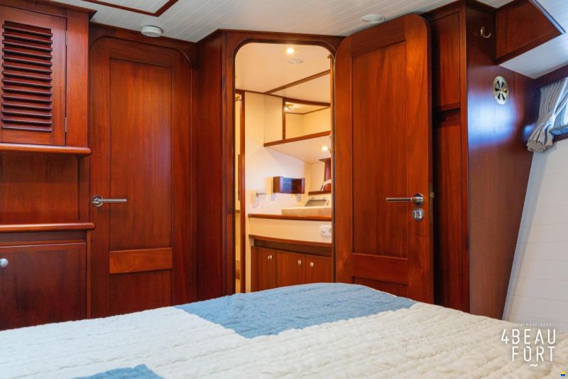 Altena 53 Custom Trawler